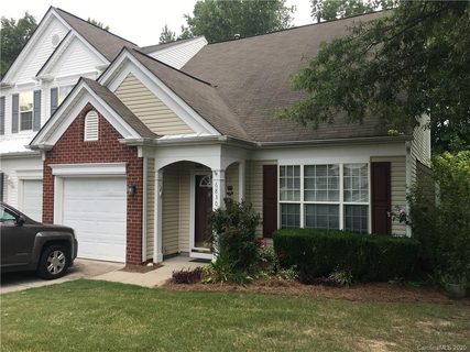 6830 Beverly Springs Drive sold townhome in The Preserve at Beverly Crest, Charlotte, NC