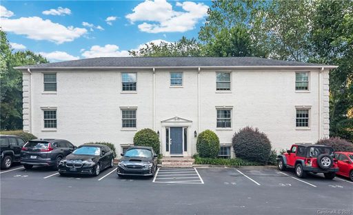 4923 Park Road #C sold condo in Selwyn Commons, Charlotte, NC