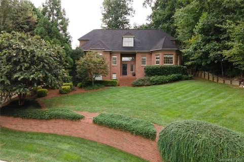 2710 Ashbourne Drive