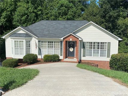 119 Bridgeport Lane sold home in Beacon Hills, Gastonia, NC