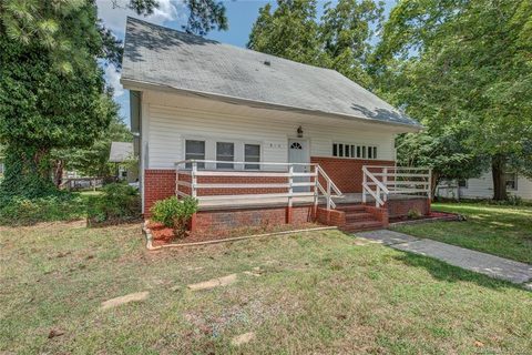 914 W 2nd Avenue