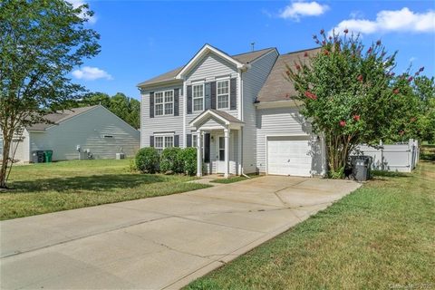 4706 Sahalee Lane sold home in Fox Chase, Charlotte, NC