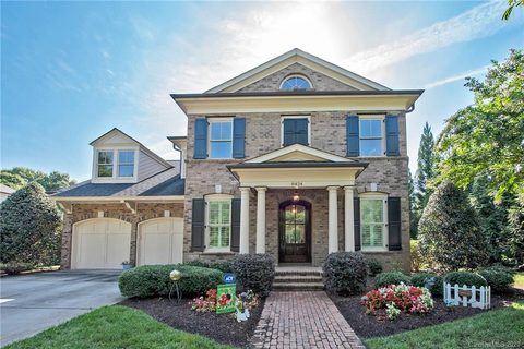8424 Robbins Crescent Drive