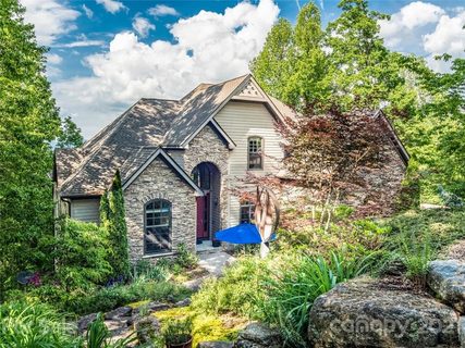 106 Tall Oak Lane