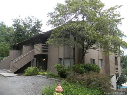 305 Piney Mountain Road UF4 / F4
