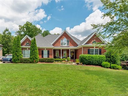 3124 Turf Court sold home in Fairfield At The Club, Gastonia, NC