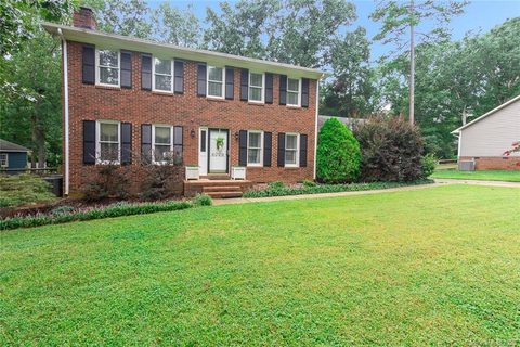 Previously sold for $280,000
