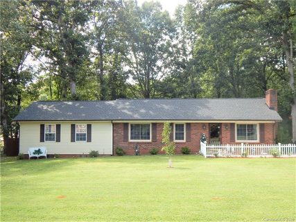 618 Chal Drive