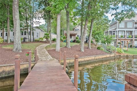 538 Lake Head Road