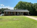 3024 Hazel Drive sold home in Shelby, SC