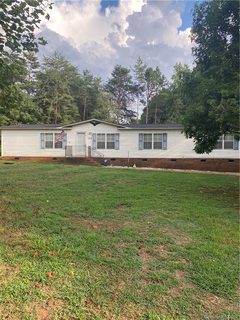 133 Knight N Gail Drive sold manufactured home in Ashley Woods, Mooresville, NC
