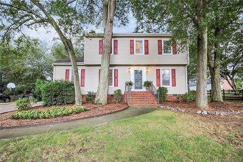 12119 Painted Tree Road sold home in Terrabrook, Charlotte, NC