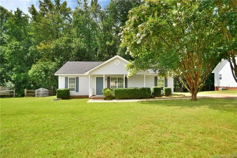 2437 River Chase Drive sold home in River Chase, Monroe, NC