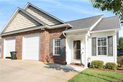 1668 Golden Cedar Lane sold condo in Mt Olive Manor, Newton, NC