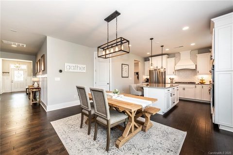 4963 Norman Park Place