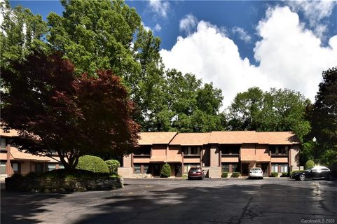 35 George Circle 8 sold townhome in Cedarwood Villas, Maggie Valley, NC