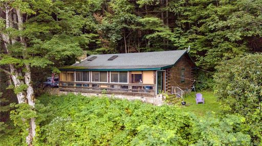 326 Long Branch Road sold home in Smoky Mountain Acres, Maggie Valley, NC