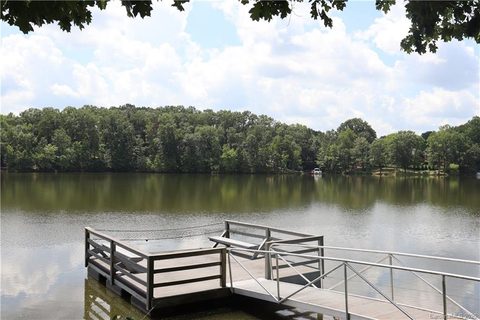 1116 Village Lake Drive