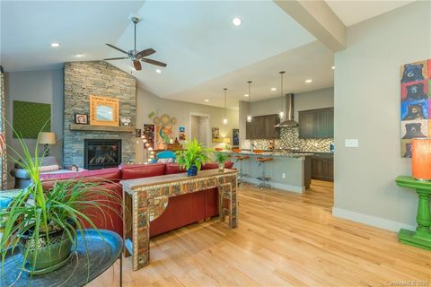Previously sold for $735,000
