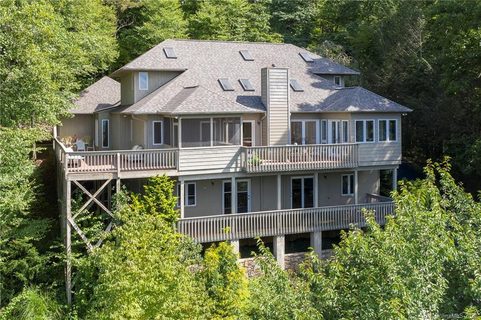 127 Stonecrest Drive sold home in Ridgeview Estates, Asheville, NC