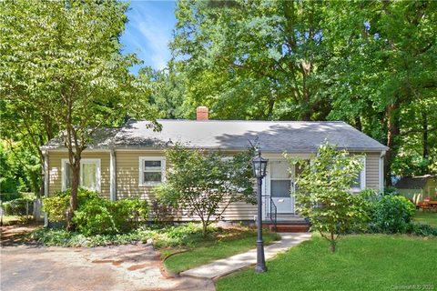 1107 Briar Creek Road