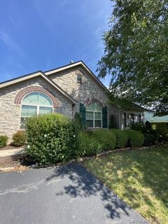 48 Outlook Circle