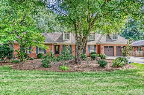 Previously sold for $1,019,000