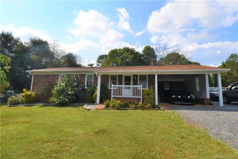 1070 Bexley Lane sold home in Lincoln View, Lincolnton, NC