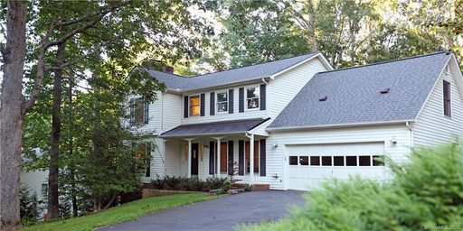 4 S Oaks Circle sold home in South Oaks, Asheville, NC