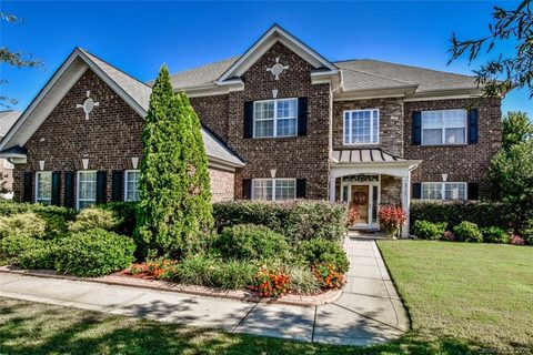 Previously sold for $470,000