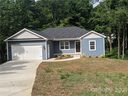 196 Meadow Glen Drive sold home in Troutman, SC