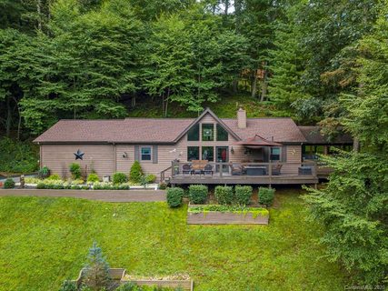 14 Bellewood Drive