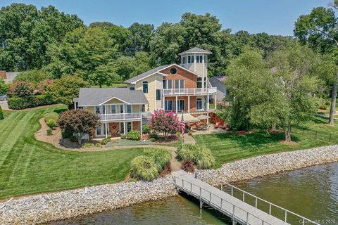 Previously sold for $1,025,000