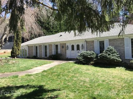 23 Braddock Way