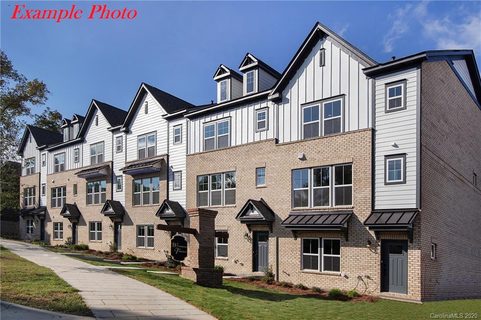 425 Grey Reagan Trail