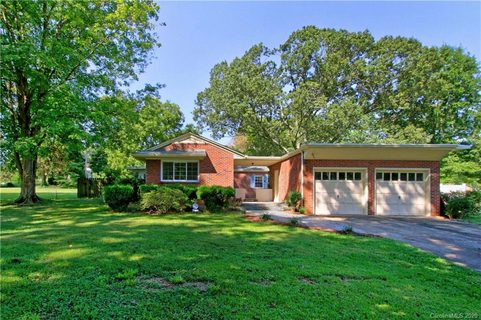 632 Greenway Drive