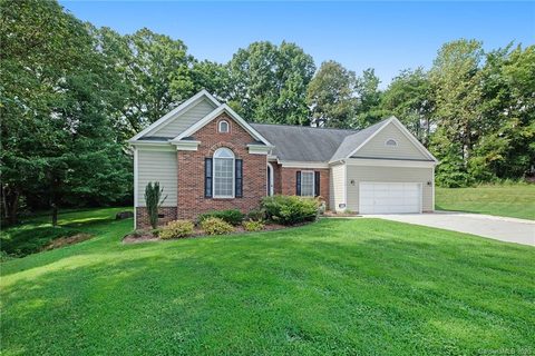 10903 Falls Branch Lane