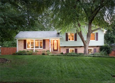 Previously sold for $427,500
