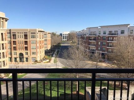4620 Piedmont Row Drive 417