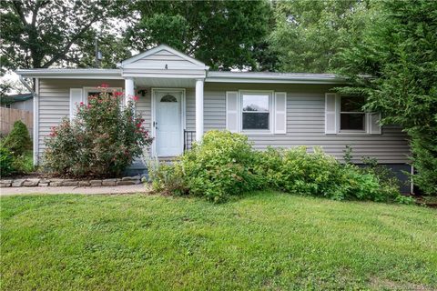 4 Lancelot Lane