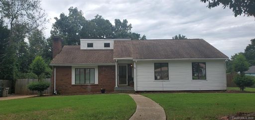 2205 Riding Trail Road sold home in Kingswood South, Gastonia, NC
