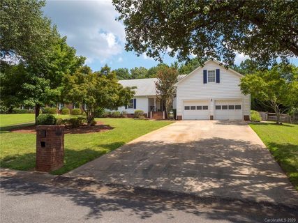 10411 Takeridge Court