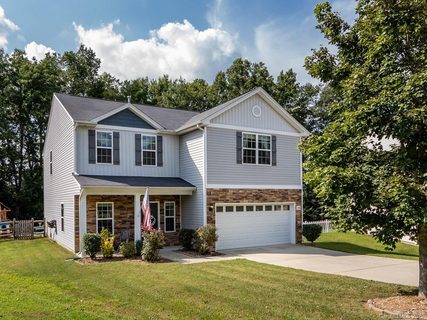 3940 Sky Drive sold home in Cedarwood, Charlotte, NC