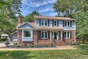 16429 Breckshire Drive sold home in Huntersville, SC