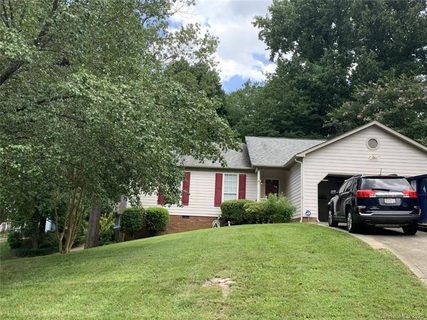 6140 Loch Arbor Lane sold home in Mcalpine Woods, Mint Hill, NC
