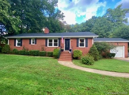 2922 Allen Road