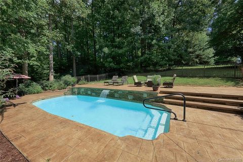 216 Blume Road sold home in Edgewater Park, Mooresville, NC