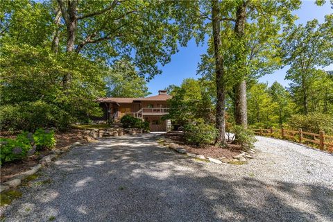 Previously sold for $1,265,000