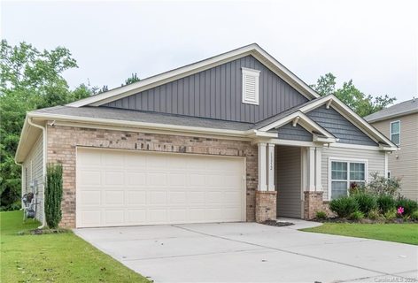 13312 Hunting Birds Lane sold home in Creekshire Village, Charlotte, NC