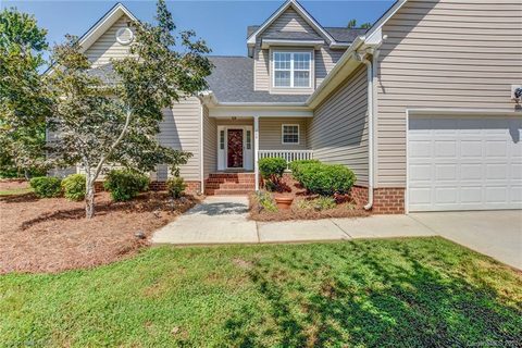 Previously sold for $294,000